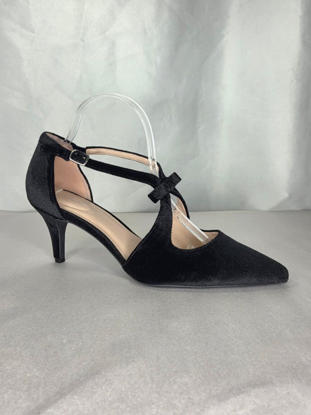 Bandolino Zeffer Strappy Bow Stiletto Heel Pumps - Black Velvet